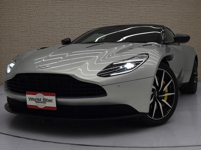 ＤＢ１１ ローンチエディション　ＯＰ２３５　エクステリアフィニッシャーパックダーク　ネクサスキルティング　コンテンポラリーレザーカラーダークナイト　ベンチレーター　トリムインレイチョップドカーボン　２０ｉｎＡＷ　タッチパッド　禁煙（5枚目）
