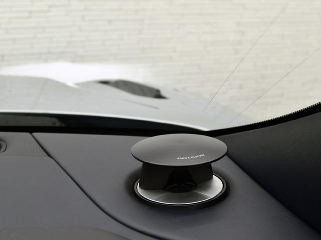 ＤＢ１１ ローンチエディション　ＯＰ２３５　エクステリアフィニッシャーパックダーク　ネクサスキルティング　コンテンポラリーレザーカラーダークナイト　ベンチレーター　トリムインレイチョップドカーボン　２０ｉｎＡＷ　タッチパッド　禁煙（22枚目）