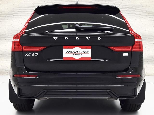 ＸＣ６０ リチャージアルティメトＴ６ＡＷＤプラグインハイブリド　２０２３ｙモデル　２１ｉｎＡＷ　パノラマＳＲ　ＡＣＣ　黒革　前後シートＨ　Ｆベンチレーター　ヘッドアップＤ　ハーマンカードン　３６０°カメラ　エアサス　ブラインドスポット　ＬＥＤヘッドライト　ドラレコ（4枚目）