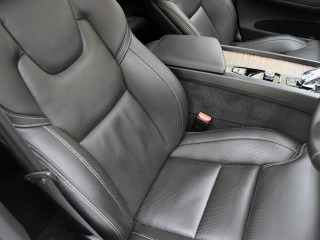 ＸＣ６０ リチャージアルティメトＴ６ＡＷＤプラグインハイブリド　２０２３ｙモデル　２１ｉｎＡＷ　パノラマＳＲ　ＡＣＣ　黒革　前後シートＨ　Ｆベンチレーター　ヘッドアップＤ　ハーマンカードン　３６０°カメラ　エアサス　ブラインドスポット　ＬＥＤヘッドライト　ドラレコ（10枚目）