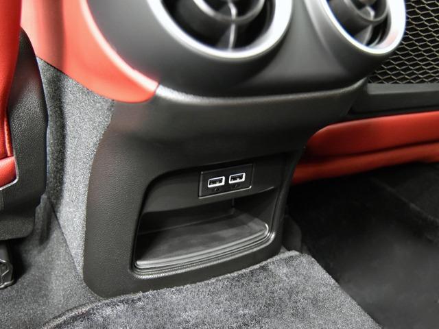 ステルヴィオ ２．２ターボ　ディーゼルＱ４スプリント　赤革　ＦシートＨ　ＡＣＣ　前後Ｐセンサー＆Ｂカメラ　ステアリングＨ　１８ｉｎＡＷ　レーンキープ　メモリー付パワーシート　ブラインドスポット　パワーテールゲート　バイキセノンヘッドライト　禁煙（18枚目）