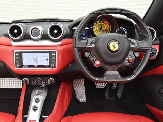カリフォルニアＴ ベースグレード　Ｆ１　ＯＰ６８２　ＬＥＤ付カーボンファイバードライバーゾーン　マグネライドデュアルモードサスペンション　２０ｉｎＡＷ　アダプティブＦライトシステム　アップルカープレイ　ベンチレーテッドフル電動シート　禁煙（31枚目）