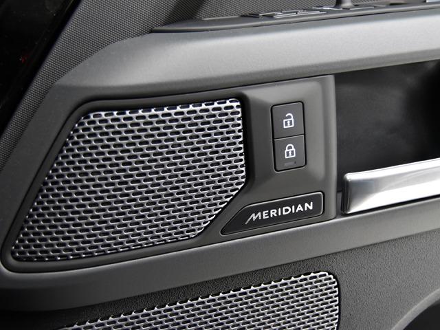 ディフェンダー １１０Ｘ－ダイナミックＨＳＥ　Ｄ３００　ＯＰ２２２　ディプロイアブルサイドステップ　２２ｉｎＡＷ　エアサスＰ　エクステンデッドブラックエクステリアＰ　ｃｌｅａｒｓｉｇｈｔインテリアリアビューミラー　コンフォート＆コンビニエンスＰ　ＡＣＣ（16枚目）