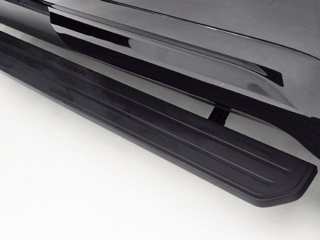 ディフェンダー １１０Ｘ－ダイナミックＨＳＥ　Ｄ３００　ＯＰ２２２　ディプロイアブルサイドステップ　２２ｉｎＡＷ　エアサスＰ　エクステンデッドブラックエクステリアＰ　ｃｌｅａｒｓｉｇｈｔインテリアリアビューミラー　コンフォート＆コンビニエンスＰ　ＡＣＣ（18枚目）