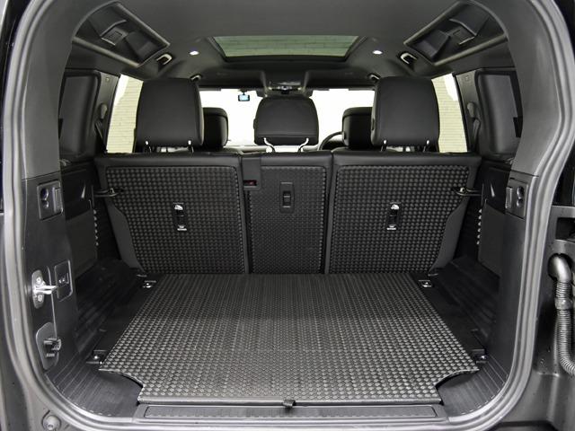 ディフェンダー １１０Ｘ－ダイナミックＨＳＥ　Ｄ３００　ＯＰ２２２　ディプロイアブルサイドステップ　２２ｉｎＡＷ　エアサスＰ　エクステンデッドブラックエクステリアＰ　ｃｌｅａｒｓｉｇｈｔインテリアリアビューミラー　コンフォート＆コンビニエンスＰ　ＡＣＣ（19枚目）