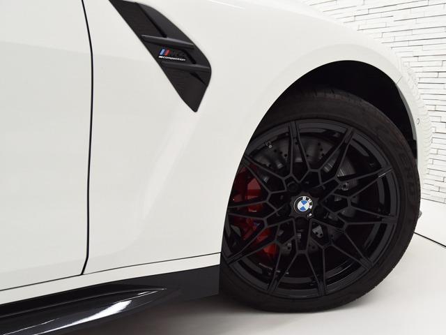 Ｍ４ Ｍ４クーペ　コンペティション　Ｍ　ｘＤｒｉｖｅ　黒革　Ｆベンチレーター　オートマチックテールゲート　サラウンドビューカメラ　ヘッドアップＤ　ＢＭＷレーザーライト　Ｆ１９Ｒ２０ｉｎＡＷ　Ｐアシスト＋　ドライビングアシストプロフェッショナル　ＦシートＨ（20枚目）