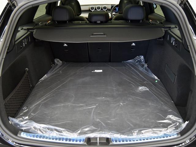 Ｃクラスステーションワゴン Ｃ４３　４マチック　パノラマＳＲ　３６０°カメラ　ＡＭＧ１９ｉｎＡＷ　黒革　ＦシートＨ＆ベンチレーター　ブルメスター　レーダーセーフティＰＫＧ　パワートランク　ＡＭＧエクステリア　メモリー付パワーシート　ヘッドアップＤ（19枚目）