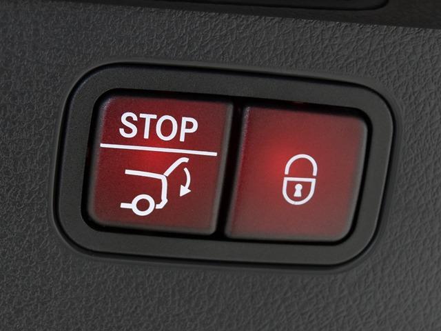 Ｃクラスステーションワゴン Ｃ４３　４マチック　パノラマＳＲ　３６０°カメラ　ＡＭＧ１９ｉｎＡＷ　黒革　ＦシートＨ＆ベンチレーター　ブルメスター　レーダーセーフティＰＫＧ　パワートランク　ＡＭＧエクステリア　メモリー付パワーシート　ヘッドアップＤ（25枚目）