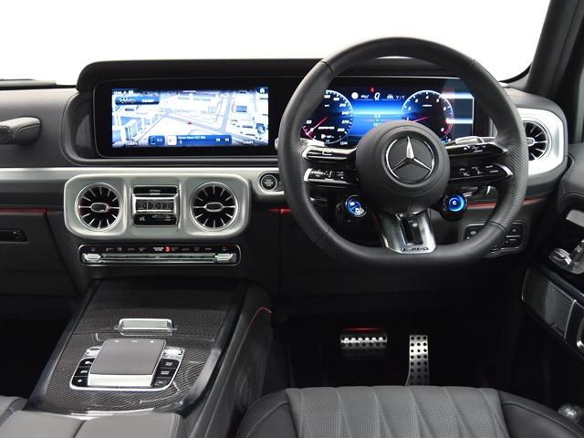 Ｇクラス Ｇ６３　マヌファクトゥーアプログラム＋　ＯＰ３９３　ＡＭＧカーボンファイバーインテリアトリム　ＡＭＧナイトＰＫＧマグノ　ＡＭＧ２１ｉｎＡＷ　灰黒革　ダイヤモンドステッチ　ガラスＳＲ　Ｆベンチレーター　前後シートＨ　ブルメスター　ＡＣＣ　禁煙（12枚目）
