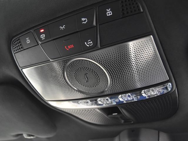 Ｇクラス Ｇ６３　マヌファクトゥーアプログラム＋　ＯＰ３９３　ＡＭＧカーボンファイバーインテリアトリム　ＡＭＧナイトＰＫＧマグノ　ＡＭＧ２１ｉｎＡＷ　灰黒革　ダイヤモンドステッチ　ガラスＳＲ　Ｆベンチレーター　前後シートＨ　ブルメスター　ＡＣＣ　禁煙（16枚目）