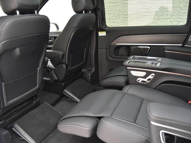 Vクラス V220d アバンギャルド ロング AMGライン OP223 EXCP パノラマSR AMG19inAW 黒革 ブルメスター 1/2列目シートH 2列目ベンチレーター レーダーセーフティPKG 360°カメラ メモリー付パワーシート ACC 禁煙(13枚目)