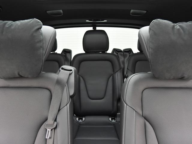 Vクラス V220d アバンギャルド ロング AMGライン OP223 EXCP パノラマSR AMG19inAW 黒革 ブルメスター 1/2列目シートH 2列目ベンチレーター レーダーセーフティPKG 360°カメラ メモリー付パワーシート ACC 禁煙(14枚目)