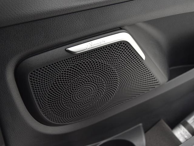 Vクラス V220d アバンギャルド ロング AMGライン OP223 EXCP パノラマSR AMG19inAW 黒革 ブルメスター 1/2列目シートH 2列目ベンチレーター レーダーセーフティPKG 360°カメラ メモリー付パワーシート ACC 禁煙(17枚目)