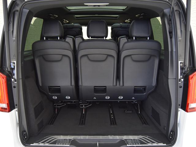 Vクラス V220d アバンギャルド ロング AMGライン OP223 EXCP パノラマSR AMG19inAW 黒革 ブルメスター 1/2列目シートH 2列目ベンチレーター レーダーセーフティPKG 360°カメラ メモリー付パワーシート ACC 禁煙(19枚目)