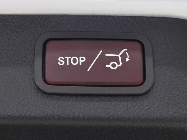 Vクラス V220d アバンギャルド ロング AMGライン OP223 EXCP パノラマSR AMG19inAW 黒革 ブルメスター 1/2列目シートH 2列目ベンチレーター レーダーセーフティPKG 360°カメラ メモリー付パワーシート ACC 禁煙(25枚目)