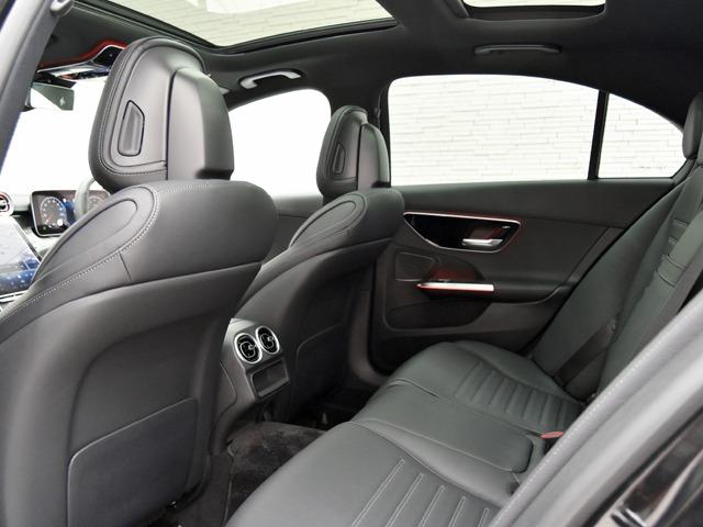 Ｃクラス Ｃ２００アバンギャルド　ＡＭＧライン　ＯＰ１３１　レザーＥＸＣＰ　パノラマＳＲ　リアアクスルステアリング　ベーシックＰＫＧ　ヘッドアップＤ　黒革　ＦシートＨ　ＡＭＧ１８ｉｎＡＷ　３６０°カメラ　メモリー付パワーシート　パワーテールゲート（22枚目）