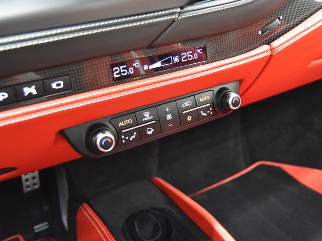 Ｆ８トリブート ベースグレード　Ｆ１　ＯＰ４９８　カーボンファイバーＦスポイラー／アウターシルカバー／ＬＥＤ付ステアリングホイール　サスペンションリフター　２０ｉｎＡＷ　前後Ｐカメラ　アダプティブＦライトシステム　イエローキャリパー（22枚目）