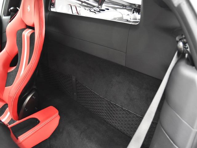 Ｆ８トリブート ベースグレード　Ｆ１　ＯＰ４９８　カーボンファイバーＦスポイラー／アウターシルカバー／ＬＥＤ付ステアリングホイール　サスペンションリフター　２０ｉｎＡＷ　前後Ｐカメラ　アダプティブＦライトシステム　イエローキャリパー（29枚目）