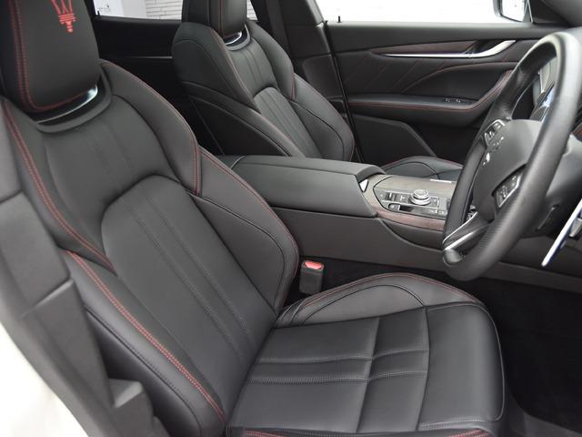 レヴァンテ モデナ OP105 パノラマSR 21inAW ネロレザー/ロッソステッチ イージーエントリーシステム ヘッドレストトライデント刺繍 レッドキャリパー キックセンサー LEDヘッドライト ブラインドスポット(10枚目)