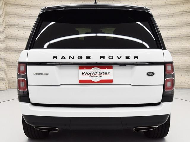 レンジローバー ヴォーグ　ＯＰ２４０　電動サイドステップ　２２ｉｎＡＷ　ブラックエクステリアパック　パノラマＳＲ　ドライバーアシストパック　エボニーレザー　メリディアン　アンビエントライト　３ゾーンＡＣ　ブラインドスポット（4枚目）