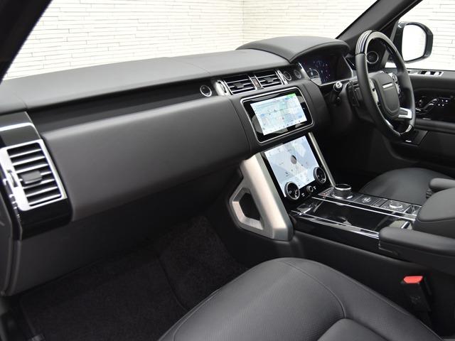 レンジローバー ヴォーグ　ＯＰ２４０　電動サイドステップ　２２ｉｎＡＷ　ブラックエクステリアパック　パノラマＳＲ　ドライバーアシストパック　エボニーレザー　メリディアン　アンビエントライト　３ゾーンＡＣ　ブラインドスポット（8枚目）