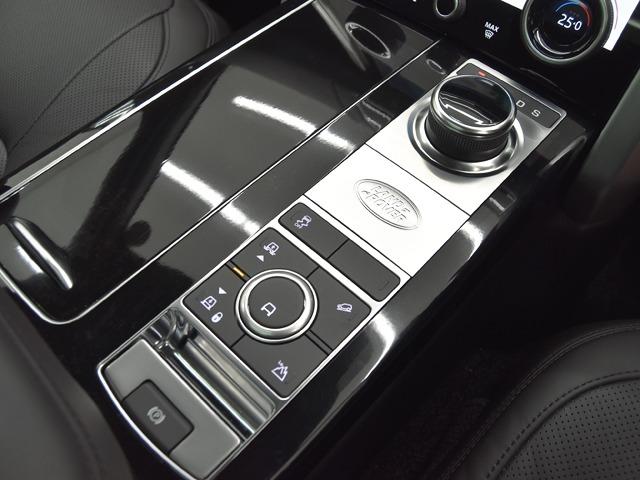 レンジローバー ヴォーグ　ＯＰ２４０　電動サイドステップ　２２ｉｎＡＷ　ブラックエクステリアパック　パノラマＳＲ　ドライバーアシストパック　エボニーレザー　メリディアン　アンビエントライト　３ゾーンＡＣ　ブラインドスポット（17枚目）