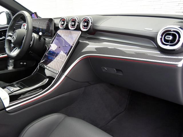 Cクラス C63 S E パフォーマンス AMGカーボンPKG OP106 AMGパフォーマンスPKG パノラマSR 黒革 FシートH&ベンチレーター ブルメスター AMGカーボンファイバーインテリアトリム レーダーセーフティPKG AMG20inAW ACC(10枚目)