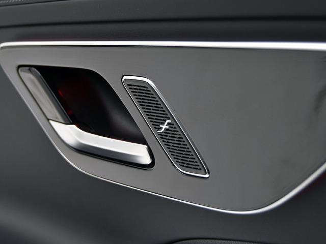 Cクラス C63 S E パフォーマンス AMGカーボンPKG OP106 AMGパフォーマンスPKG パノラマSR 黒革 FシートH&ベンチレーター ブルメスター AMGカーボンファイバーインテリアトリム レーダーセーフティPKG AMG20inAW ACC(27枚目)