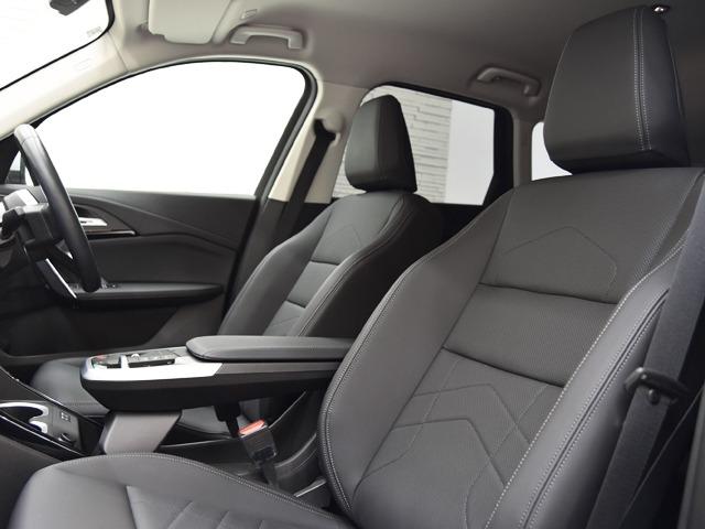 Ｘ１ ｘＤｒｉｖｅ　２０ｉ　ｘライン　黒革　ＦシートＨ　サラウンドビューカメラ　ヘッドアップＤ　オートマチックテールゲート　ＡＣＣ　ドライビングアシストプロフェッショナル　コンフォートアクセス　Ｐアシスト＋　メモリー付パワーシート　禁煙（7枚目）