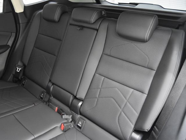 Ｘ１ ｘＤｒｉｖｅ　２０ｉ　ｘライン　黒革　ＦシートＨ　サラウンドビューカメラ　ヘッドアップＤ　オートマチックテールゲート　ＡＣＣ　ドライビングアシストプロフェッショナル　コンフォートアクセス　Ｐアシスト＋　メモリー付パワーシート　禁煙（14枚目）