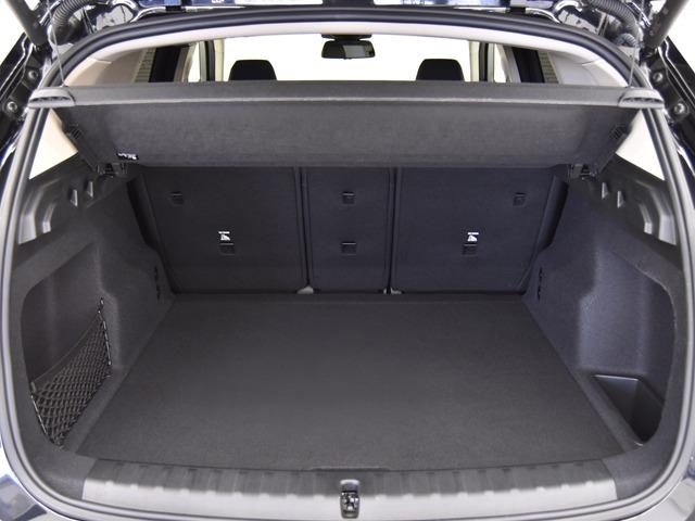 Ｘ１ ｘＤｒｉｖｅ　２０ｉ　ｘライン　黒革　ＦシートＨ　サラウンドビューカメラ　ヘッドアップＤ　オートマチックテールゲート　ＡＣＣ　ドライビングアシストプロフェッショナル　コンフォートアクセス　Ｐアシスト＋　メモリー付パワーシート　禁煙（21枚目）