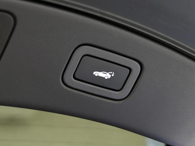 Ｆタイプ ＳＶＲクーペ　ＯＰ３９５　ＳＶＲカーボンセラミックブレーキＰ　エクステリアカーボンファイバーＰ　カーボンファイバールーフ　エクステンデッドウィンザーレザーインテリア　メリディアン　デュアルゾーンクライメートＣＴＬ（29枚目）