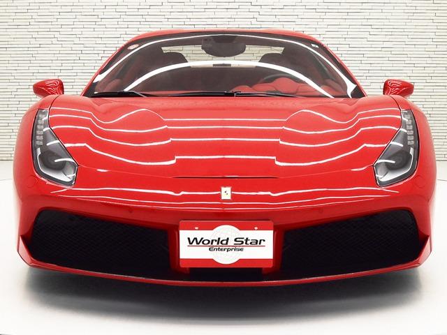 ４８８スパイダー ベースグレード　Ｆ１　ＯＰ４３７　２０ｉｎＡＷ　カーボンファイバーＬＥＤドライバーゾーン／ダッシュボードインサート／Ｒエアダクト　ロッソフェラーリレザー　サスペンションリフター　フルエレクトリックシート　シートＨ　禁煙（7枚目）