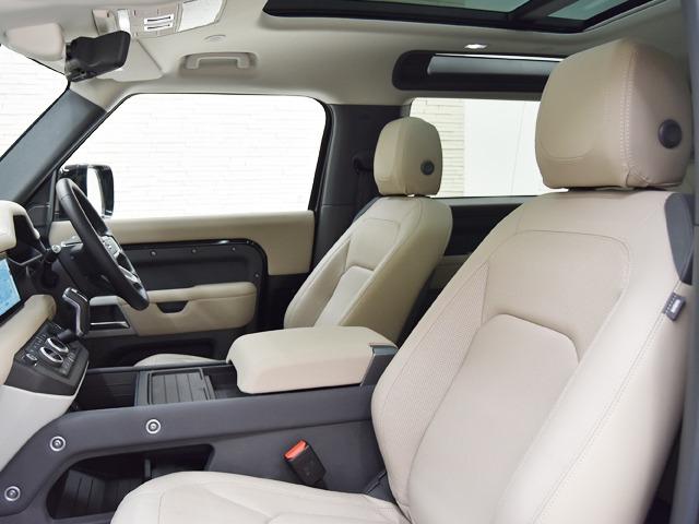 ディフェンダー ９０ＸＳエディション　Ｐ３００　限定車　ＸＳエディションエクステリアＰ　２０ｉｎＡＷ　パノラマＳＲ　ＦシートＨ／シートクーラー／メモリー機能　エイコーンレザー　インタラクティブドライバーＤ　ＡＣＣ　メリディアン　レーンキープ　禁煙（7枚目）