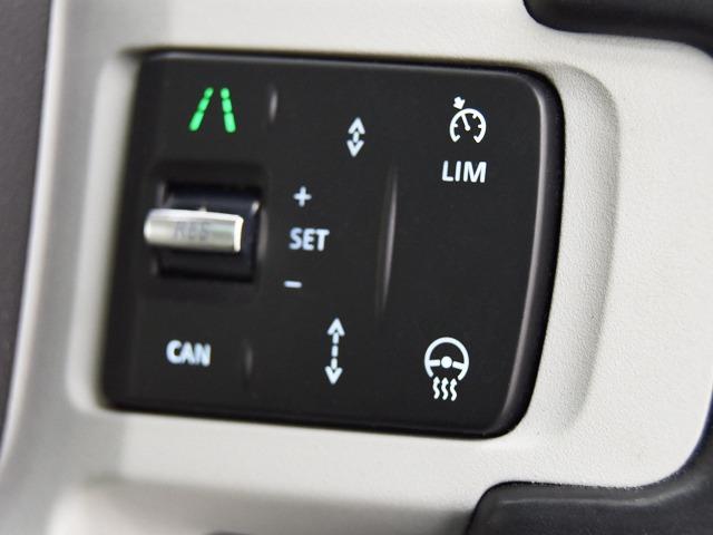 ディフェンダー ９０ＸＳエディション　Ｐ３００　限定車　ＸＳエディションエクステリアＰ　２０ｉｎＡＷ　パノラマＳＲ　ＦシートＨ／シートクーラー／メモリー機能　エイコーンレザー　インタラクティブドライバーＤ　ＡＣＣ　メリディアン　レーンキープ　禁煙（18枚目）