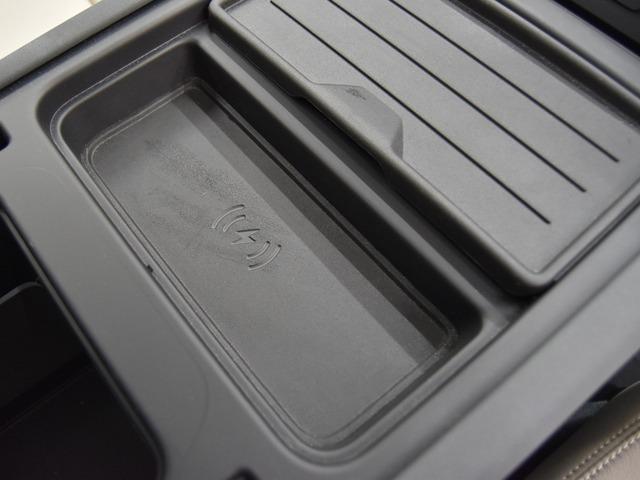 ディフェンダー ９０ＸＳエディション　Ｐ３００　限定車　ＸＳエディションエクステリアＰ　２０ｉｎＡＷ　パノラマＳＲ　ＦシートＨ／シートクーラー／メモリー機能　エイコーンレザー　インタラクティブドライバーＤ　ＡＣＣ　メリディアン　レーンキープ　禁煙（23枚目）