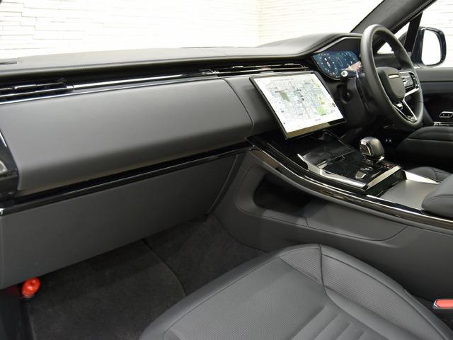 レンジローバースポーツ ＳＶエディションワン　ＯＰ１４０　ディプロイアブルサイドステップ　パノラマＳＲ　４ゾーンＡＣ　２３ｉｎＡＷ　フルプロテクションフィルム　エボニーウィンザーレザー　ＳＶカーボンファイバーシートＰ　ドライバーアシストＰ　ＡＣＣ（10枚目）