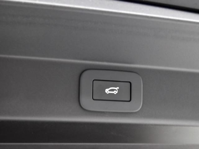 レンジローバースポーツ ＳＶエディションワン　ＯＰ１４０　ディプロイアブルサイドステップ　パノラマＳＲ　４ゾーンＡＣ　２３ｉｎＡＷ　フルプロテクションフィルム　エボニーウィンザーレザー　ＳＶカーボンファイバーシートＰ　ドライバーアシストＰ　ＡＣＣ（33枚目）