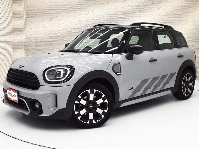 MINI クーパーD クロスオーバーオール4 アンテイムドED 特別仕様車 18inAW ALL4エクステリア ピアノブラックエクステリア MINIYoursレザーラウンジハイランドグリーンシート FシートH 純正ナビ ACC マルチDメーターパネル Bカメラ(3枚目)