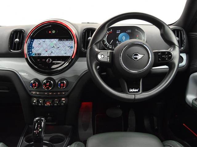 MINI クーパーD クロスオーバーオール4 アンテイムドED 特別仕様車 18inAW ALL4エクステリア ピアノブラックエクステリア MINIYoursレザーラウンジハイランドグリーンシート FシートH 純正ナビ ACC マルチDメーターパネル Bカメラ(9枚目)