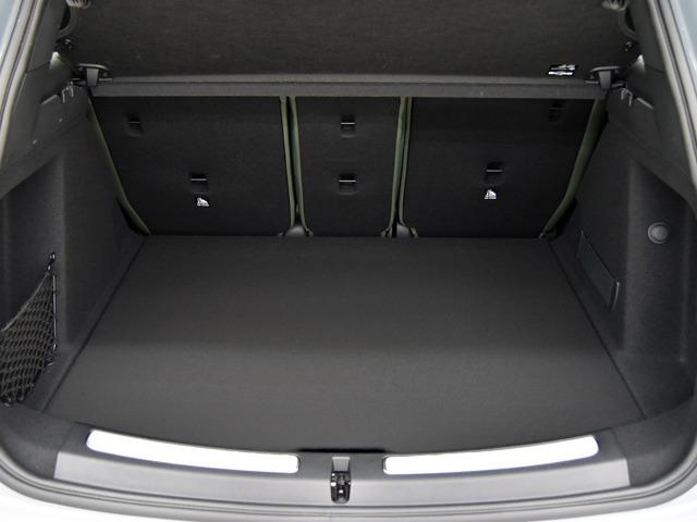 MINI クーパーD クロスオーバーオール4 アンテイムドED 特別仕様車 18inAW ALL4エクステリア ピアノブラックエクステリア MINIYoursレザーラウンジハイランドグリーンシート FシートH 純正ナビ ACC マルチDメーターパネル Bカメラ(20枚目)