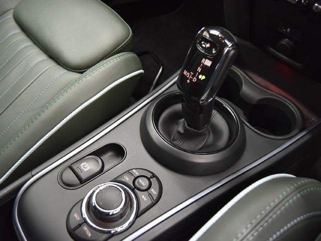 MINI クーパーD クロスオーバーオール4 アンテイムドED 特別仕様車 18inAW ALL4エクステリア ピアノブラックエクステリア MINIYoursレザーラウンジハイランドグリーンシート FシートH 純正ナビ ACC マルチDメーターパネル Bカメラ(22枚目)