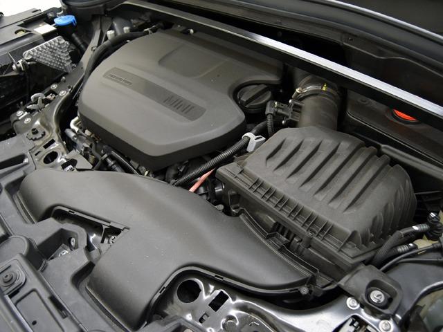 MINI クーパーD クロスオーバーオール4 アンテイムドED 特別仕様車 18inAW ALL4エクステリア ピアノブラックエクステリア MINIYoursレザーラウンジハイランドグリーンシート FシートH 純正ナビ ACC マルチDメーターパネル Bカメラ(28枚目)