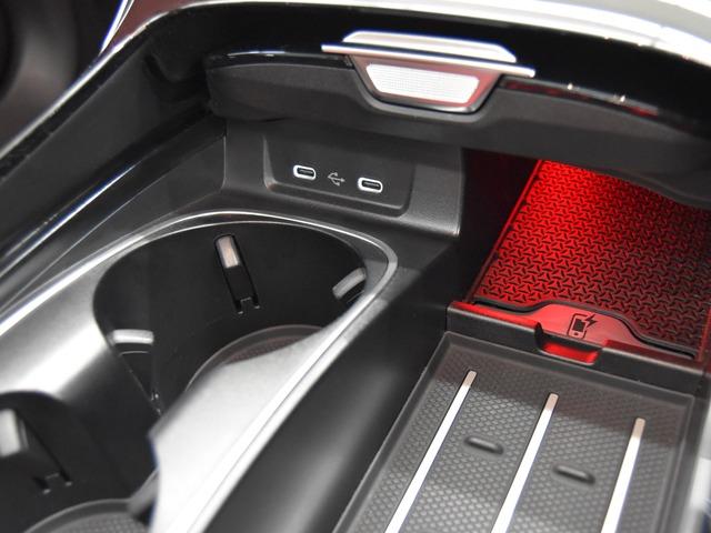 Ｓクラス Ｓ４００ｄ　４マチック　ＡＭＧライン　レザーＥＸＣＰ　ＯＰ２０４　ベーシックＰＫＧ　パノラマＳＲ　ＡＭＧ２０ｉｎＡＷ　茶革　ブルメスター　前後シートＨ　レーダーセーフティＰＫＧ　エアサス　パワートランク　３６０°カメラ　メモリー付パワーシート　ＡＣＣ（17枚目）