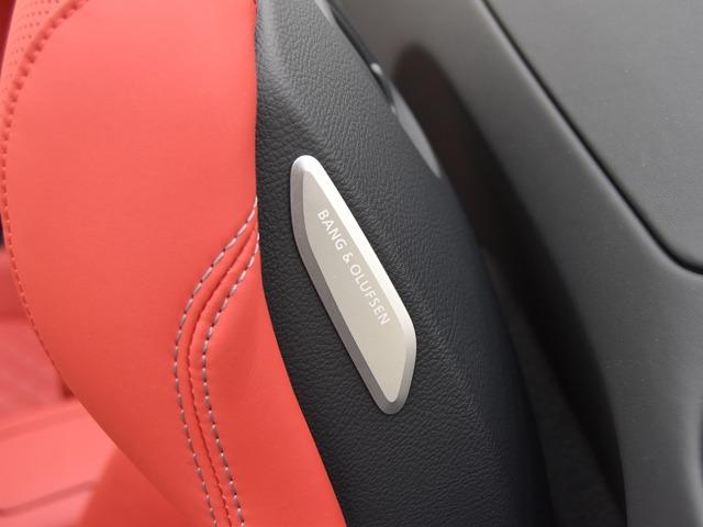Ｒ８スパイダー Ｖ１０パフォーマンス５．２ＦＳＩクワトロＳトロニック　ＯＰ１２５　２０２２ｙモデル　エクスプレスレッドファインナッパレザー　ＦシートＨ　バング＆オルフセン　ダイナミックステアリング　ブラックアウディリングＰＫＧ　拡張デコラティブパネルグロスカーボン　禁煙（25枚目）