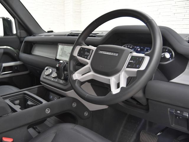 ディフェンダー ９０ＳＥ　Ｐ３００　コントラストルーフホワイト　コールドクライメートＰ　マトリクスＬＥＤヘッドライト　１２ｗａｙＦシート　クロスカービームホワイトパウダーコートブラッシュドフィニッシュ　黒革　レーンキープ／チェンジ　禁煙（11枚目）