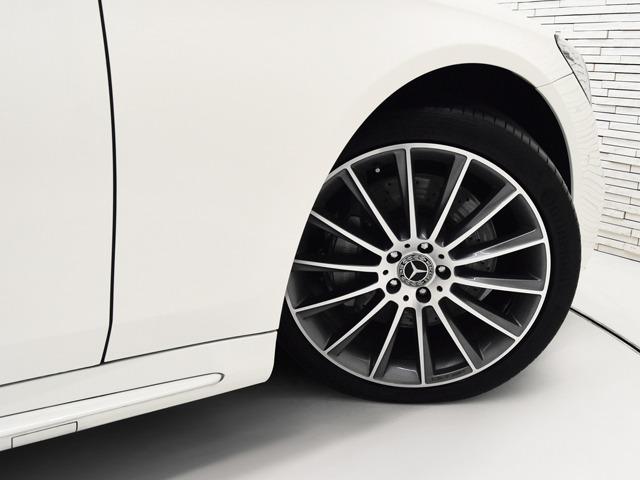 Sクラス S450エクスクルーシブ スポーツリミテッド 特別仕様車 パノラマSR AMG20inAW 黒革 前後シートH ブルメスター AMGスタイリングPKG 360°カメラ レーダーセーフティPKG Fベンチレーター メモリー付パワーシート ACC(21枚目)