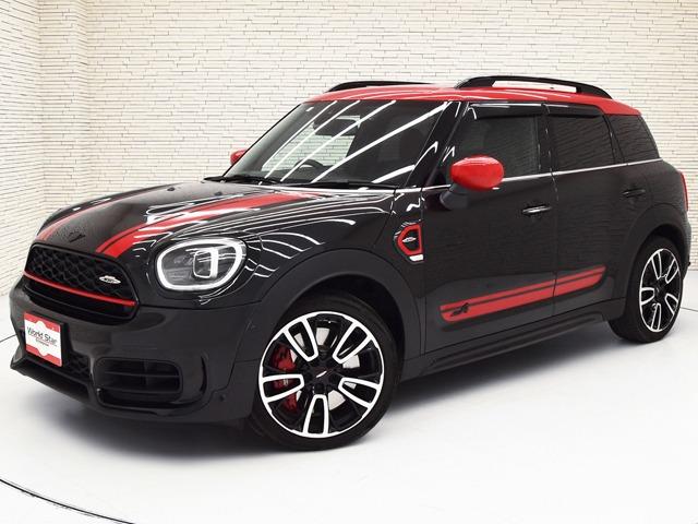 ＭＩＮＩ ジョンクーパーワークス　クロスオーバー　ＪＣＷトリム　１９ｉｎＡＷ　ピアノブラックエクステリア　ブラックハーフレザー　ＦシートＨ　純正ナビ　マルチＤメーターパネル　ＬＥＤヘッドライト　オートマチックテールゲート　コンフォートアクセス　ヘッドアップＤ　禁煙（3枚目）