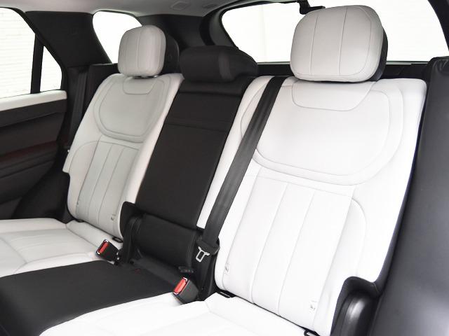 レンジローバースポーツ ダイナミックHSE D300 ディプロイアブルサイドステップ 22inAW ライトクラウド/エボニーレザー メリディアン ヘッドアップD ClearSightインテリアリアビューミラー 20wayFシート 前後シートH ACC(15枚目)