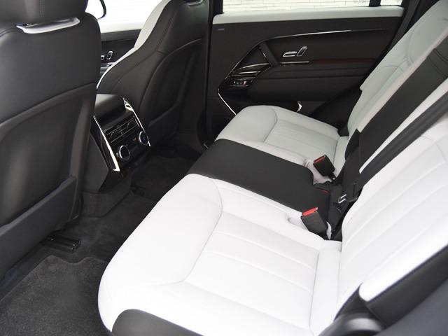 レンジローバースポーツ ダイナミックHSE D300 ディプロイアブルサイドステップ 22inAW ライトクラウド/エボニーレザー メリディアン ヘッドアップD ClearSightインテリアリアビューミラー 20wayFシート 前後シートH ACC(25枚目)